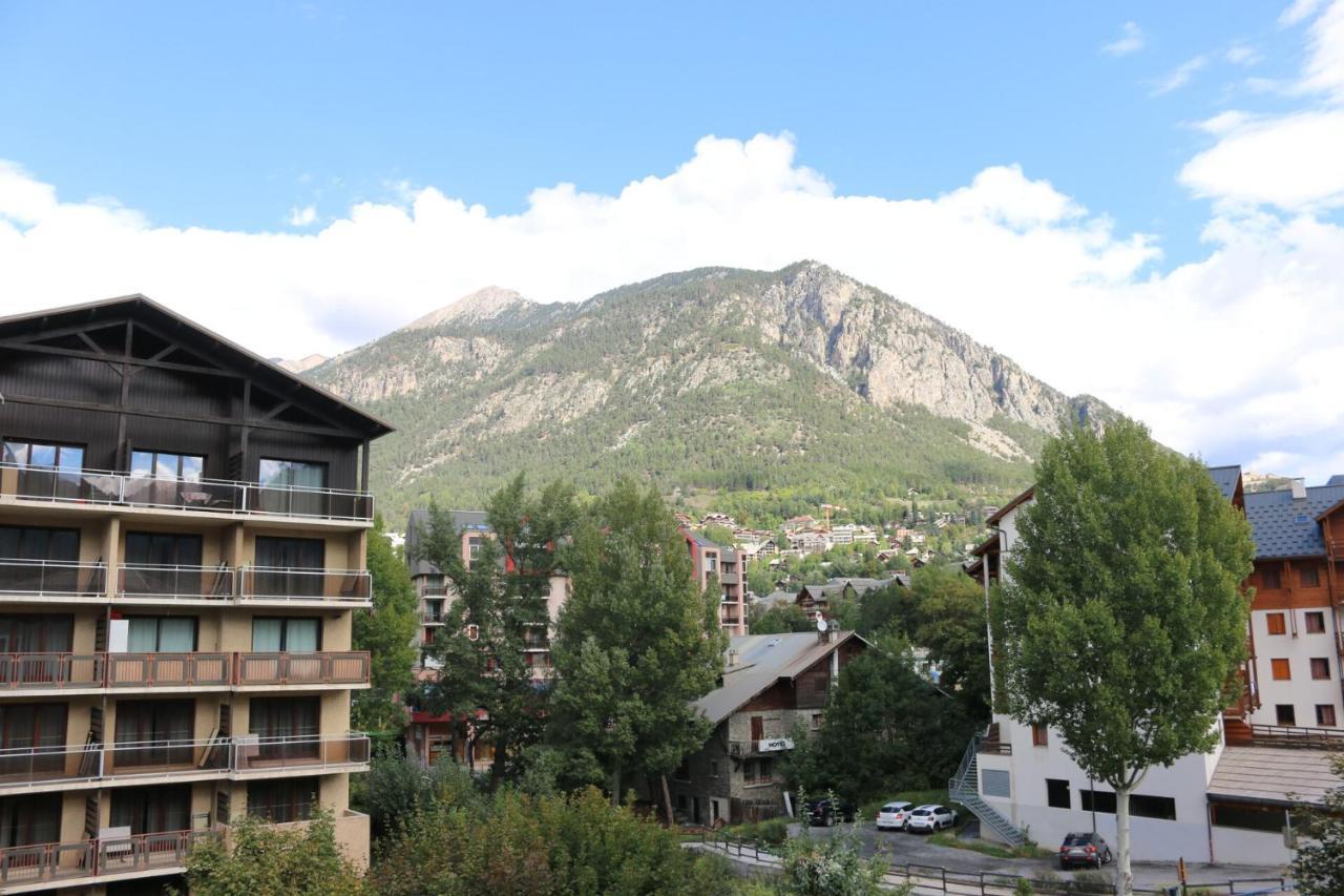 Appartement Au Depart Des Remontees Mecaniques - Briancon Eksteriør billede