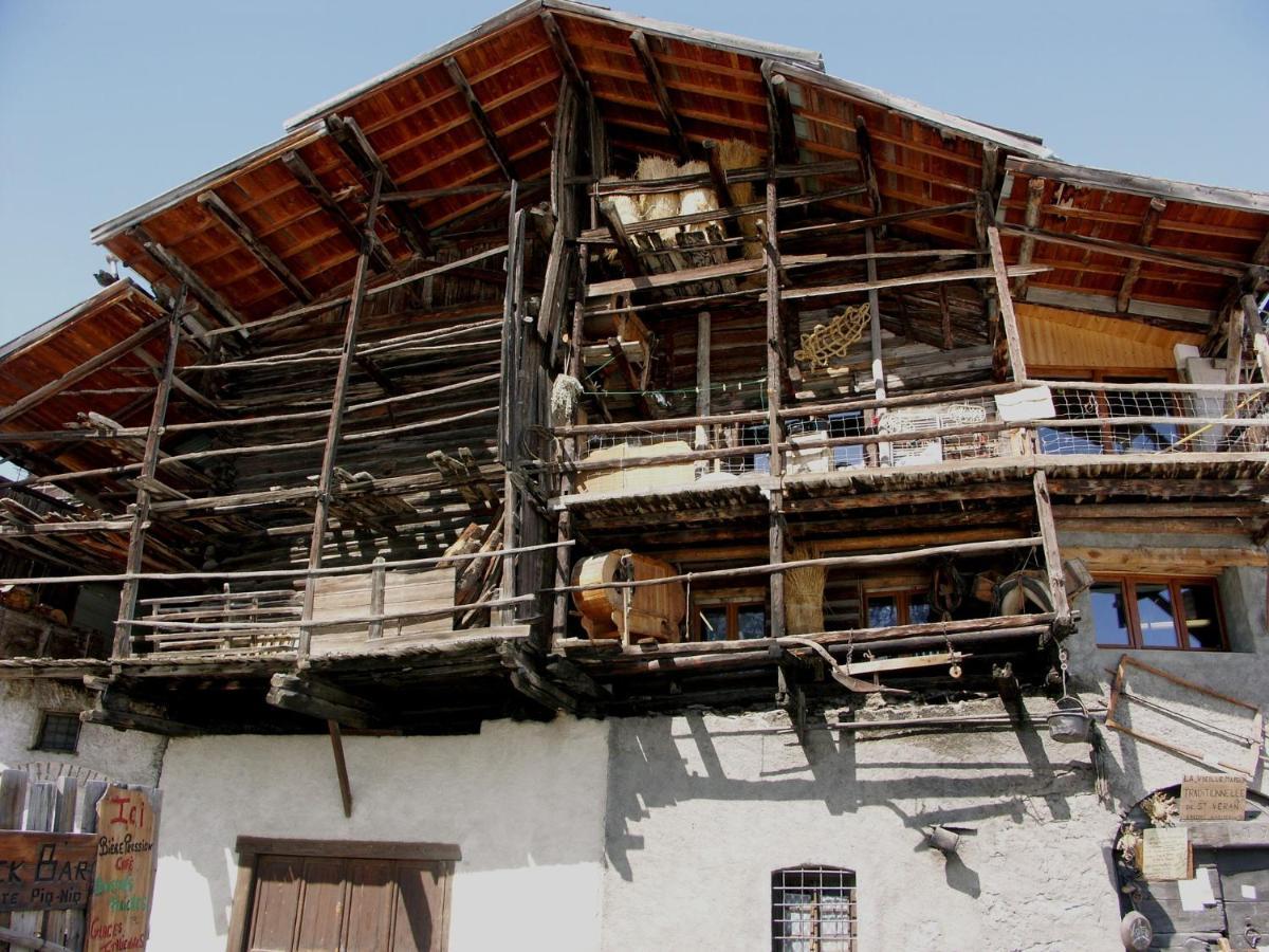 Appartement Au Depart Des Remontees Mecaniques - Briancon Eksteriør billede